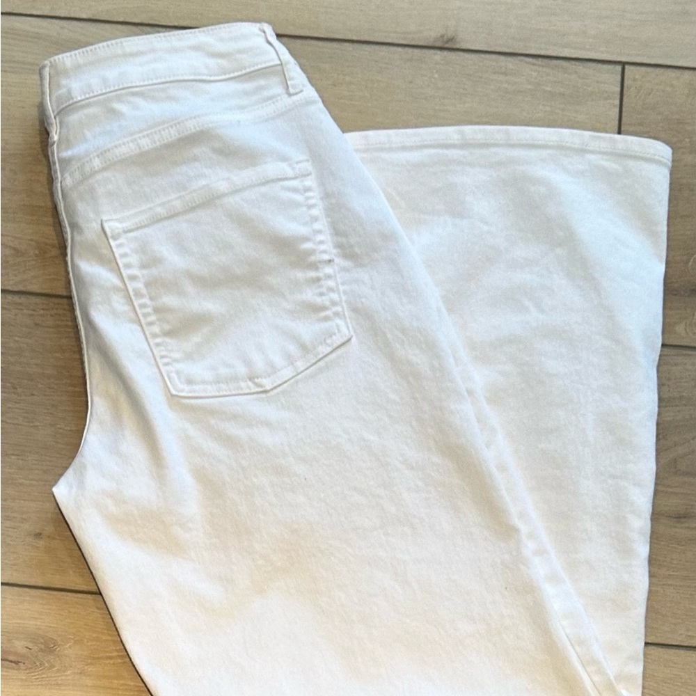 Old Navy Women's High Rise Jeans - Cream - Picture 4 of 6